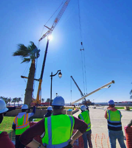 Jubail flagpole Installation 2
